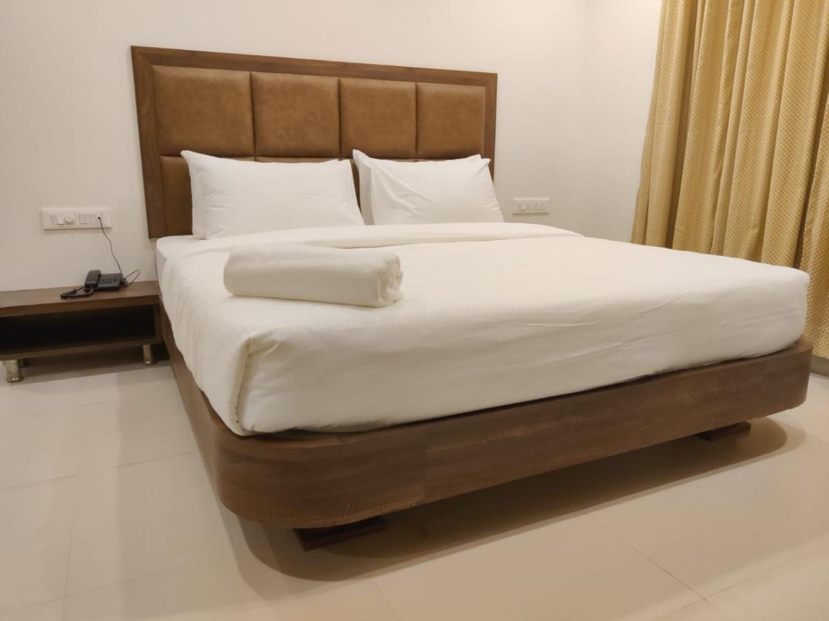 Relax Inn Dod Jala Luaran gambar
