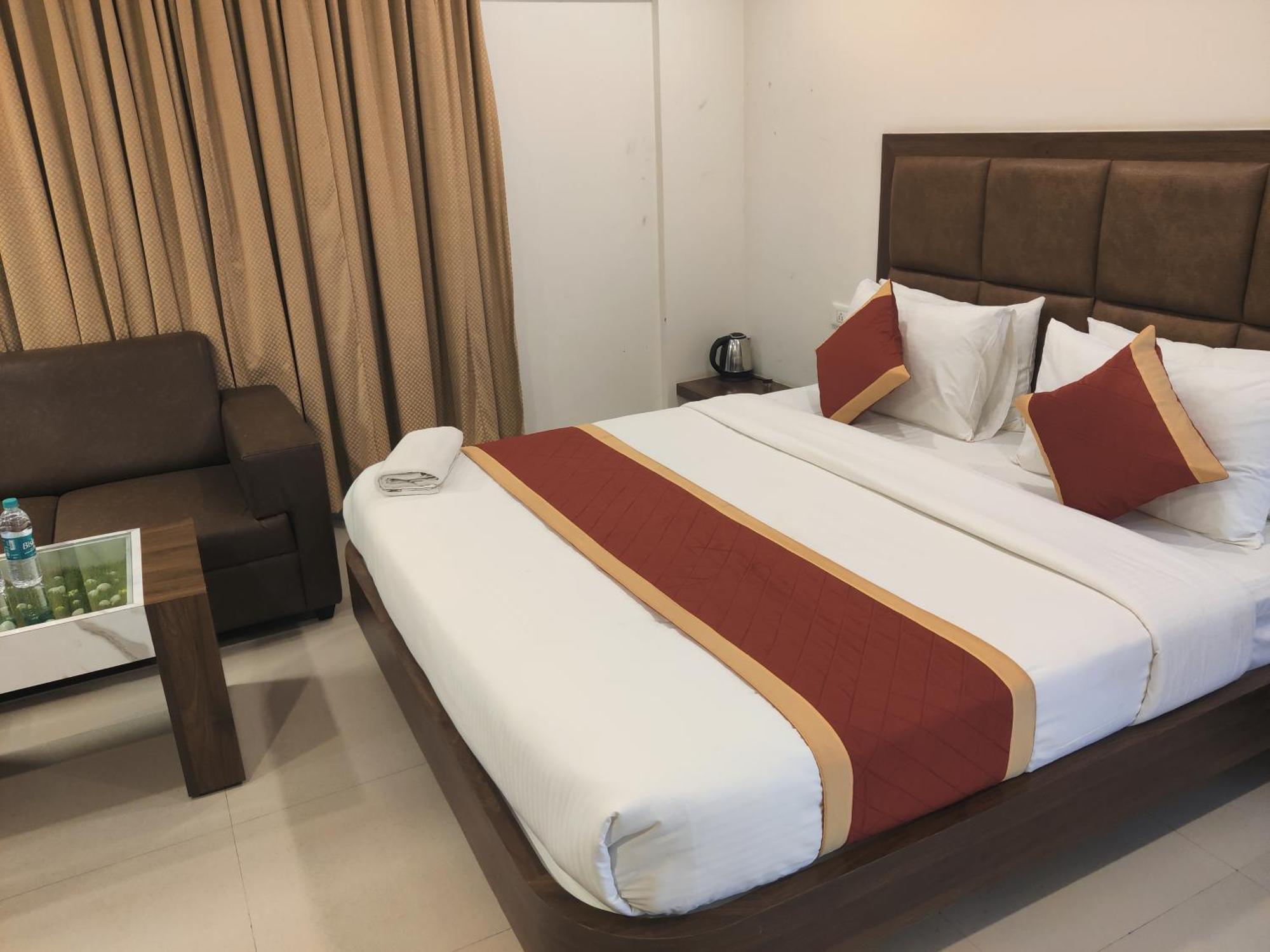 Relax Inn Dod Jala Luaran gambar